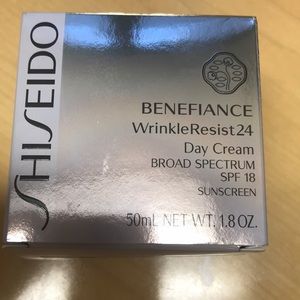 Shiseido benefiance wrinkle resist spf 18